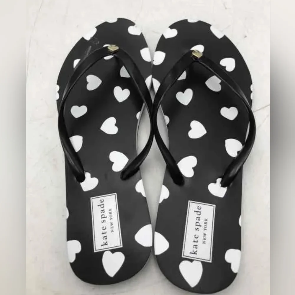 Kate Spade New York Nassau Black w Wht Hearts Thongs Flip Flop Flat sandals sz7M